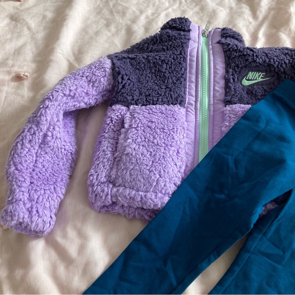 Nike Super Warm Winter Jacker Fluffy Purple leggings set 6247 - Picture 7 of 7